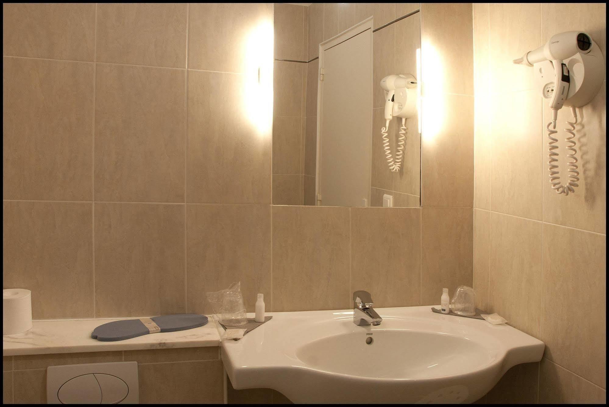 The Originals City, Hotel L'Hippocampe, Sete Balaruc-Le-Vieux Exteriör bild